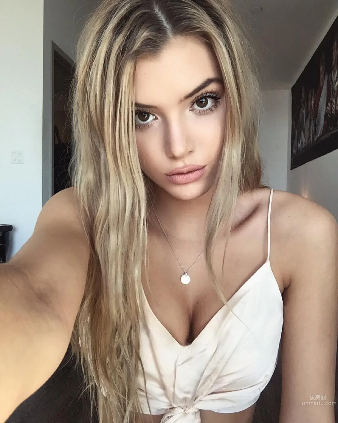Alissa Violet- 最火辣的美國搞笑藝人 16