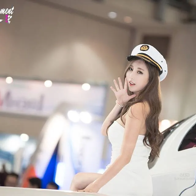 申世河(신세하)- 顔值驚豔的南韓賽車女王 2