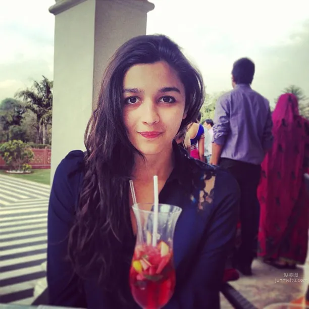 Alia Bhatt- 前途無可限量的寶萊塢新女神 1