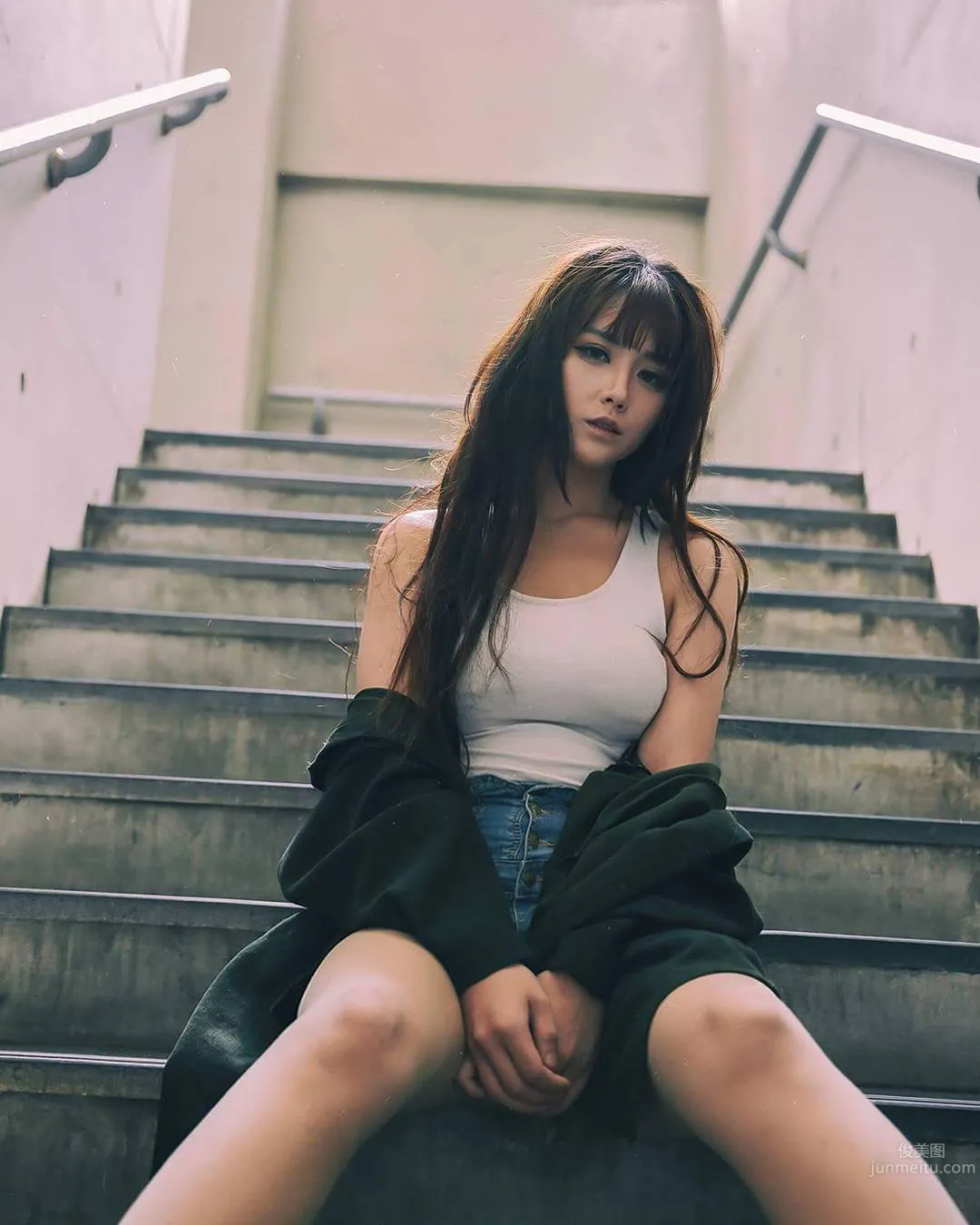 陳歕- 充滿憂傷感的妹子私房照 11
