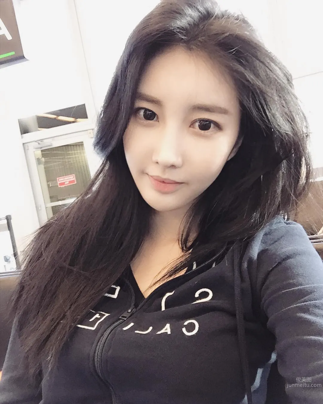 申世河(신세하)- 顔值驚豔的南韓賽車女王 31