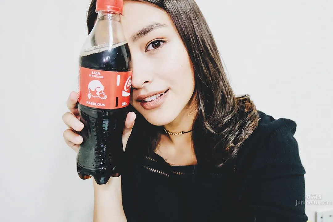 Liza Soberano- 全球最美臉蛋的菲美混血模特 14