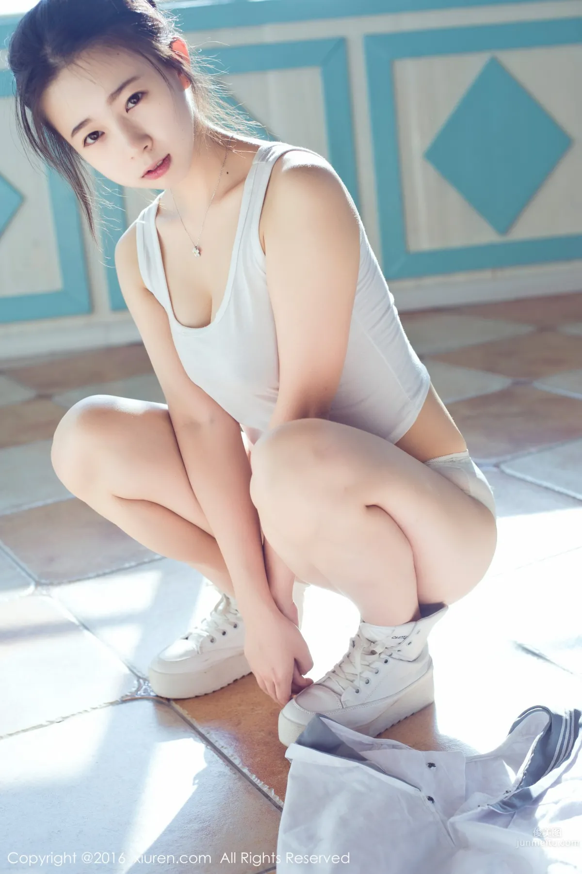 草莓zz- [XIUREN秀人网] 2016.10.14 XR20161014N00616_27