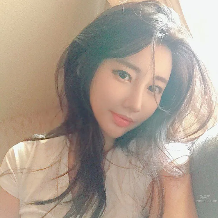 申世河(신세하)- 顔值驚豔的南韓賽車女王 37