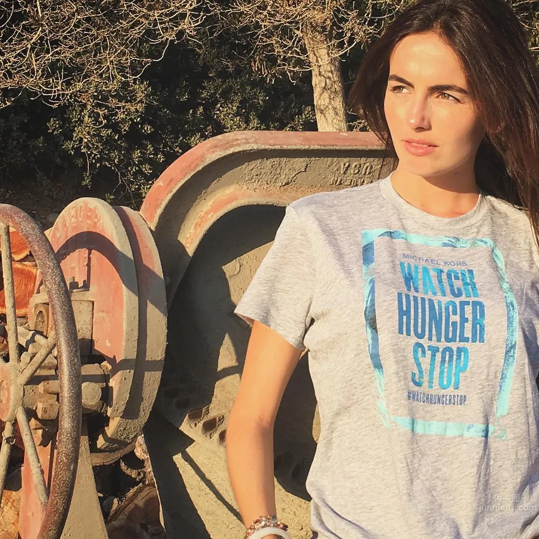 Camilla Belle- 美巴混血美女IG生活照 18