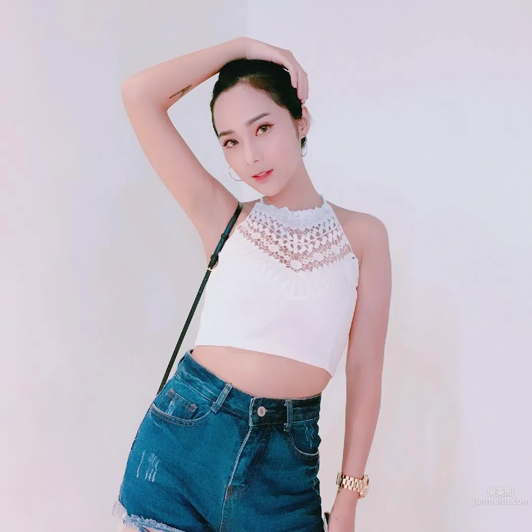 Lynne雨玄- 内在外在都美的護理系校花 13