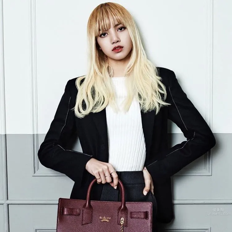 拉莉莎·瑪諾班(Lalisa Manoban)- 泰國新生代偶像歌手 12