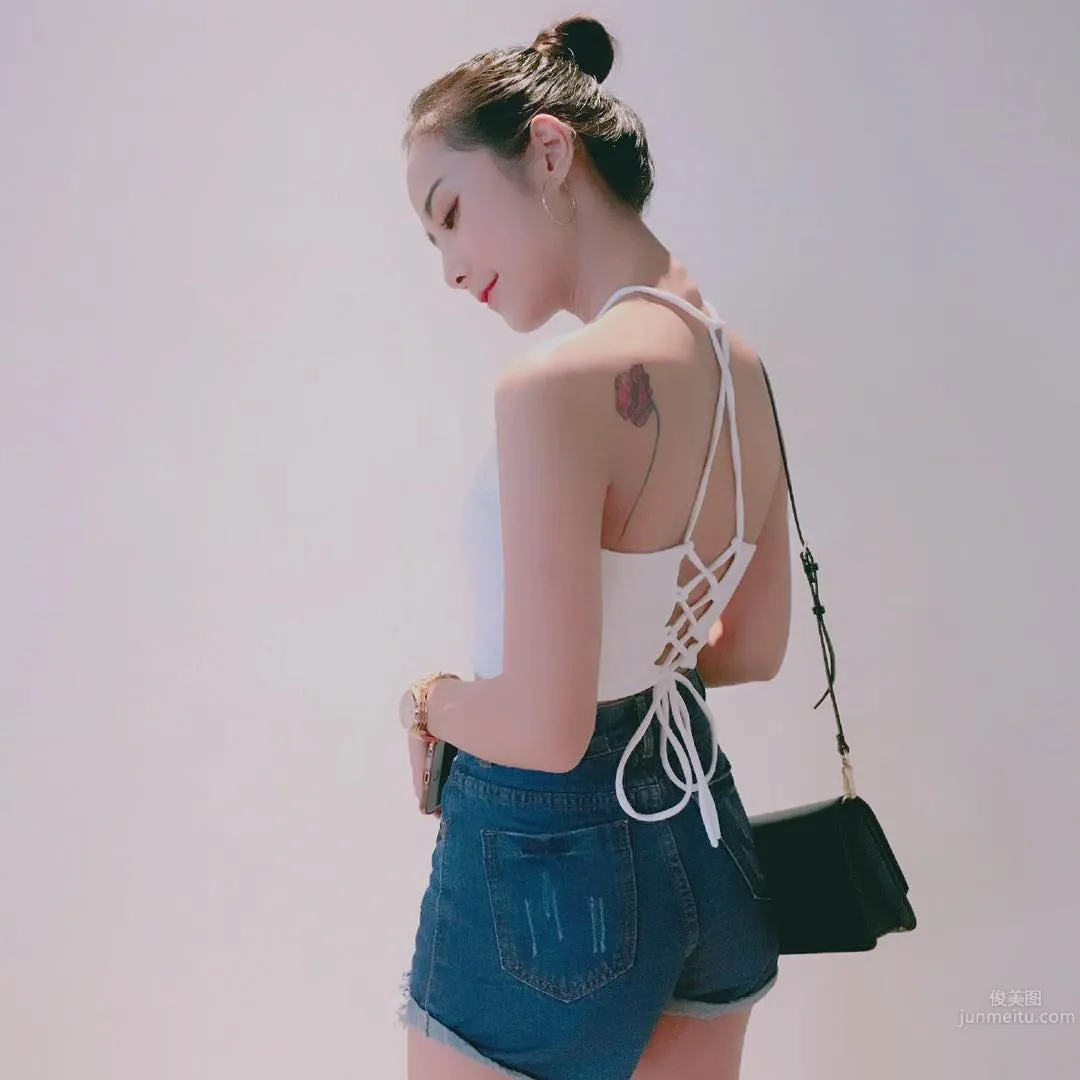 Lynne雨玄- 内在外在都美的護理系校花 12