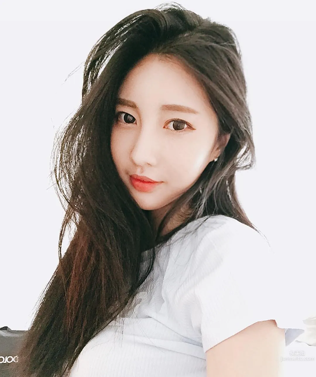 申世河(신세하)- 顔值驚豔的南韓賽車女王 35