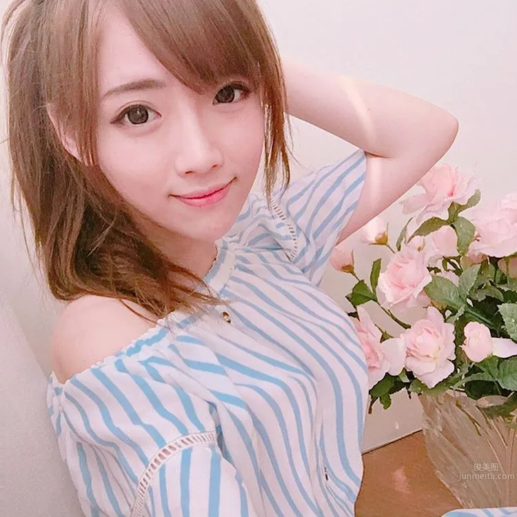小希兒Angel- 小清新實況主播迷人大眼令人陶醉 2