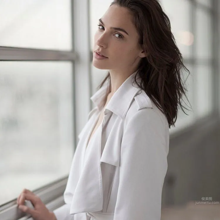 盖尔·加朵(Gal Gadot)- 以色列第一美女高清写真_9