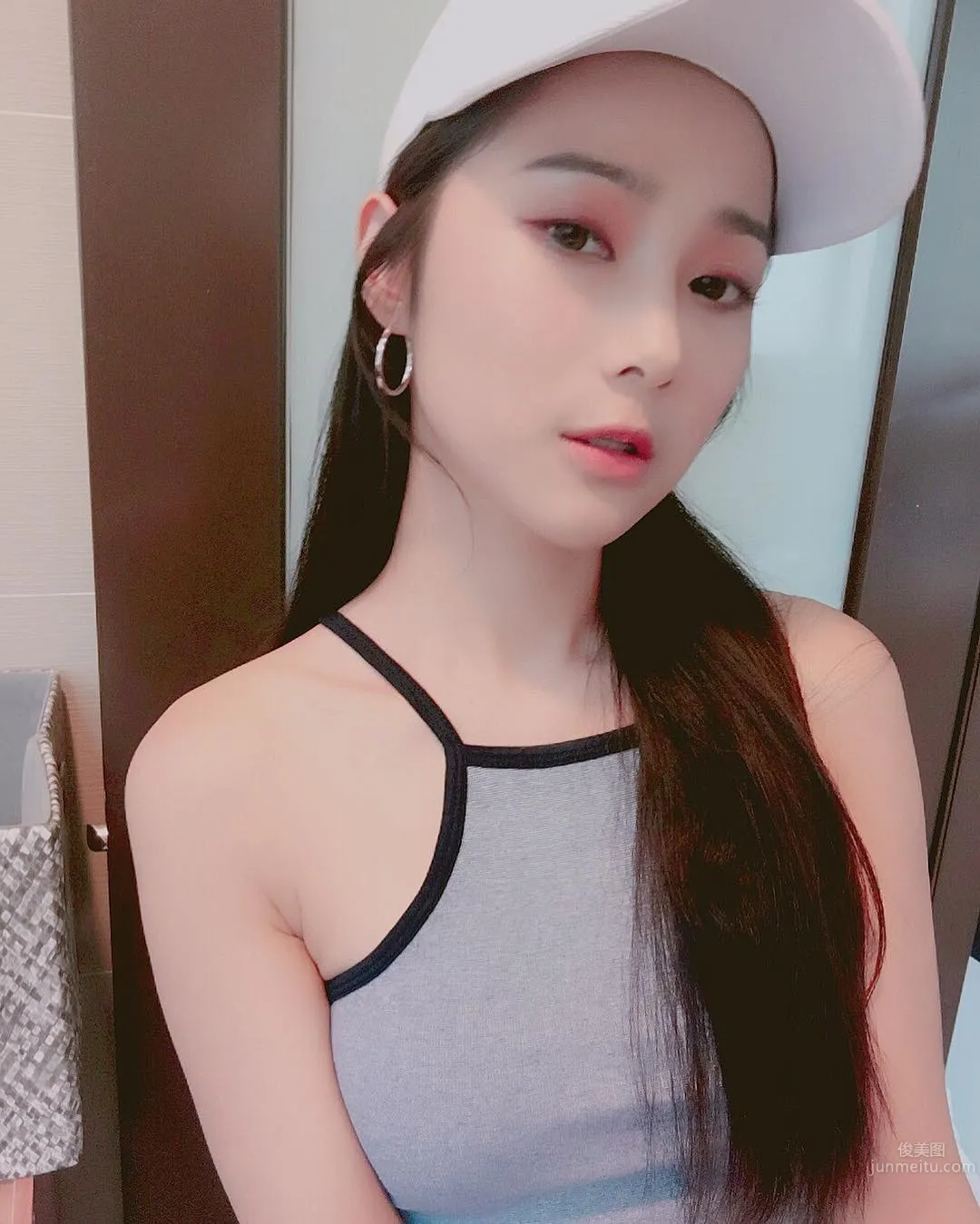 Lynne雨玄- 内在外在都美的護理系校花 6