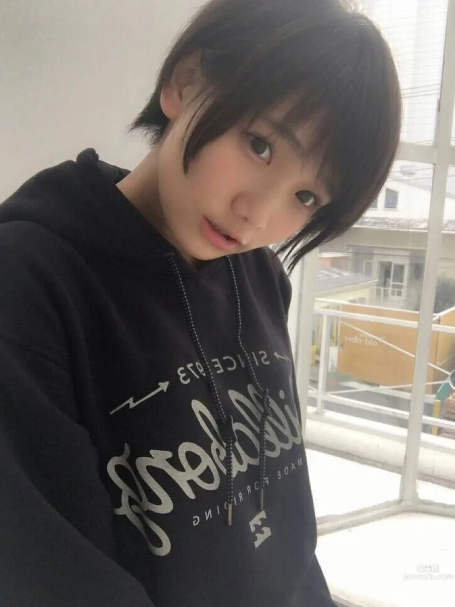 河井玲奈- 新晉美少女Twitter私房照 2
