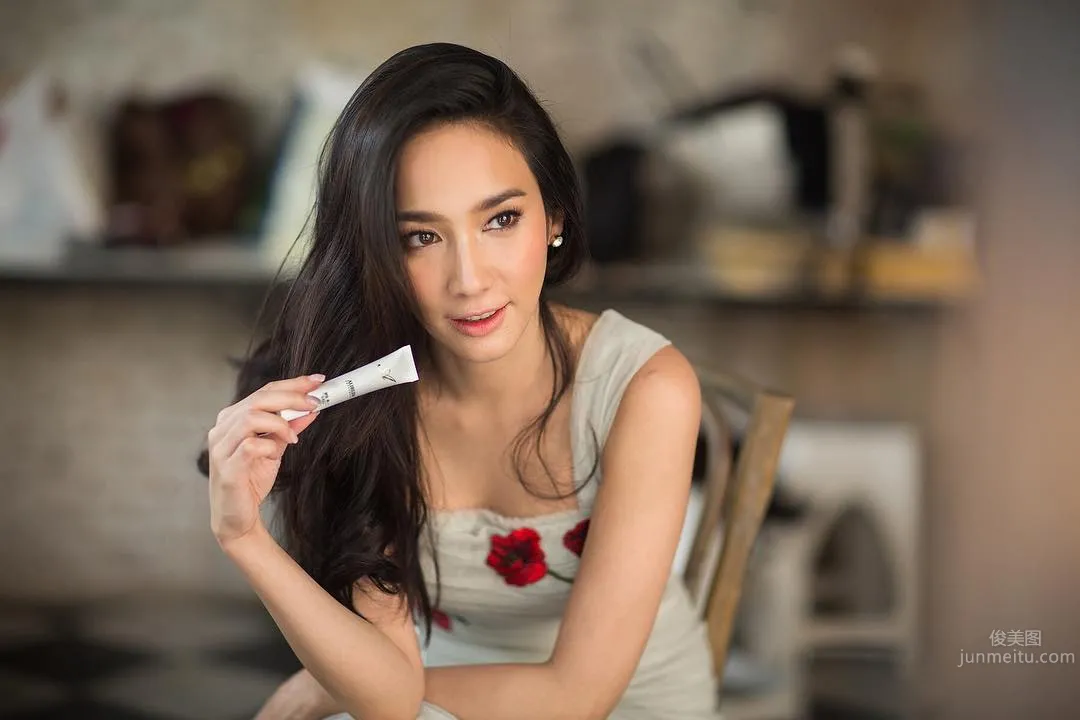 Patchrapa Chaichua- 集美丽、性感于一身的泰国演技派一姐_7