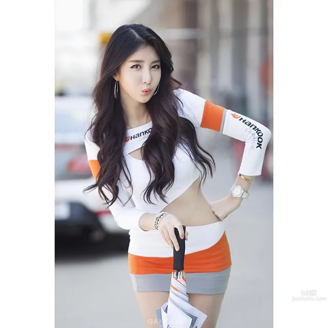 申世河(신세하)- 顔值驚豔的南韓賽車女王 10