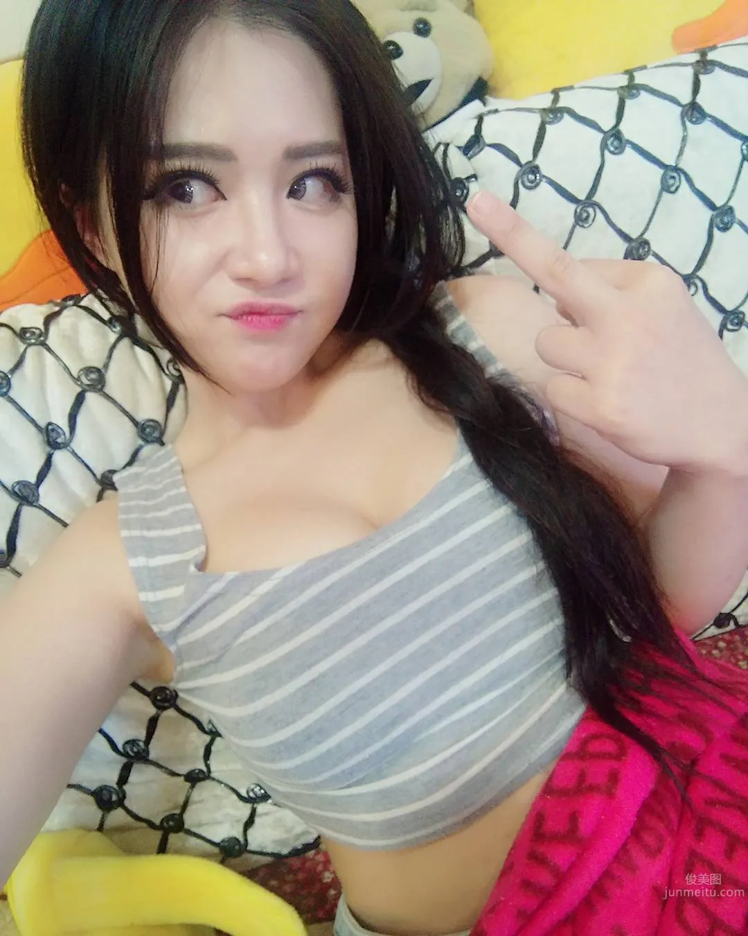 陳歕- 充滿憂傷感的妹子私房照 5