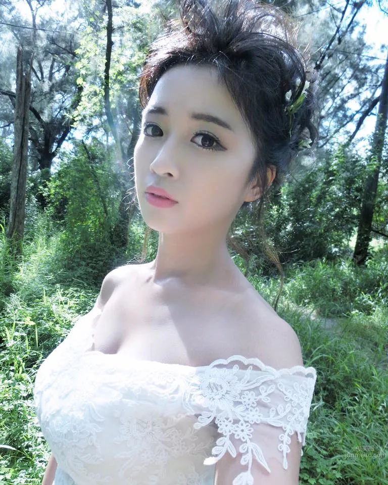 林芷葳- 海邊大波！E奶妹超萌私房照 10