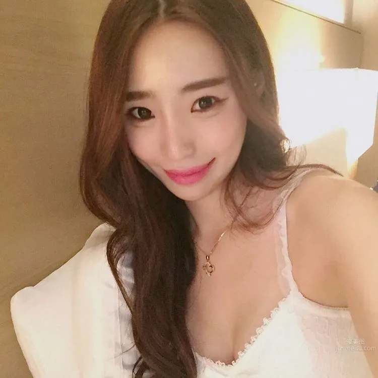 Eunjiii- 韓國極品網拍麻豆私房照 6