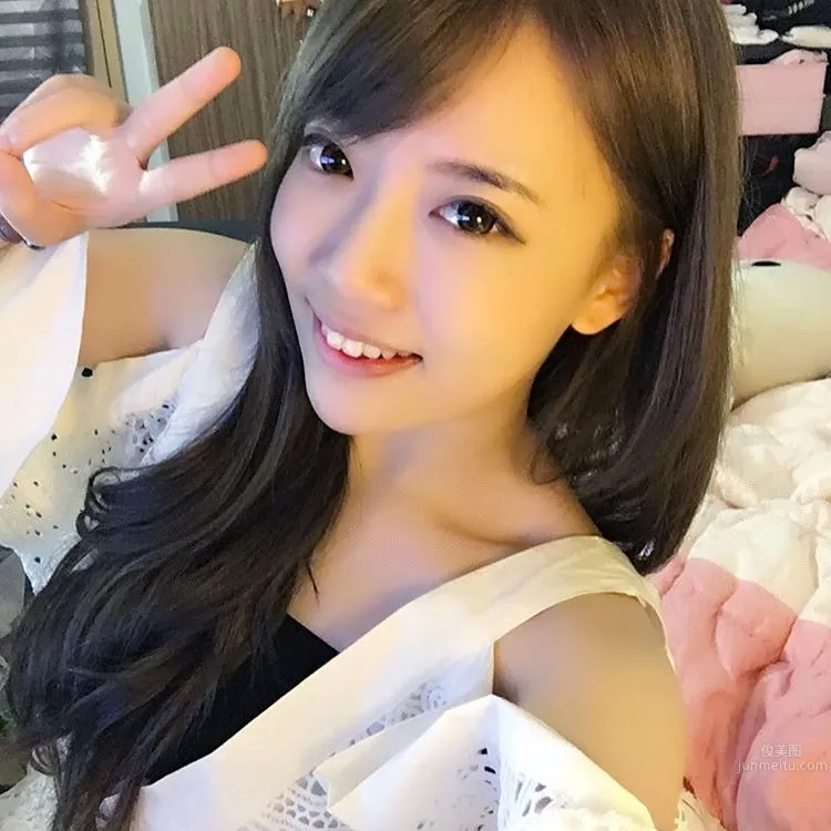 小希兒Angel- 小清新實況主播迷人大眼令人陶醉 10