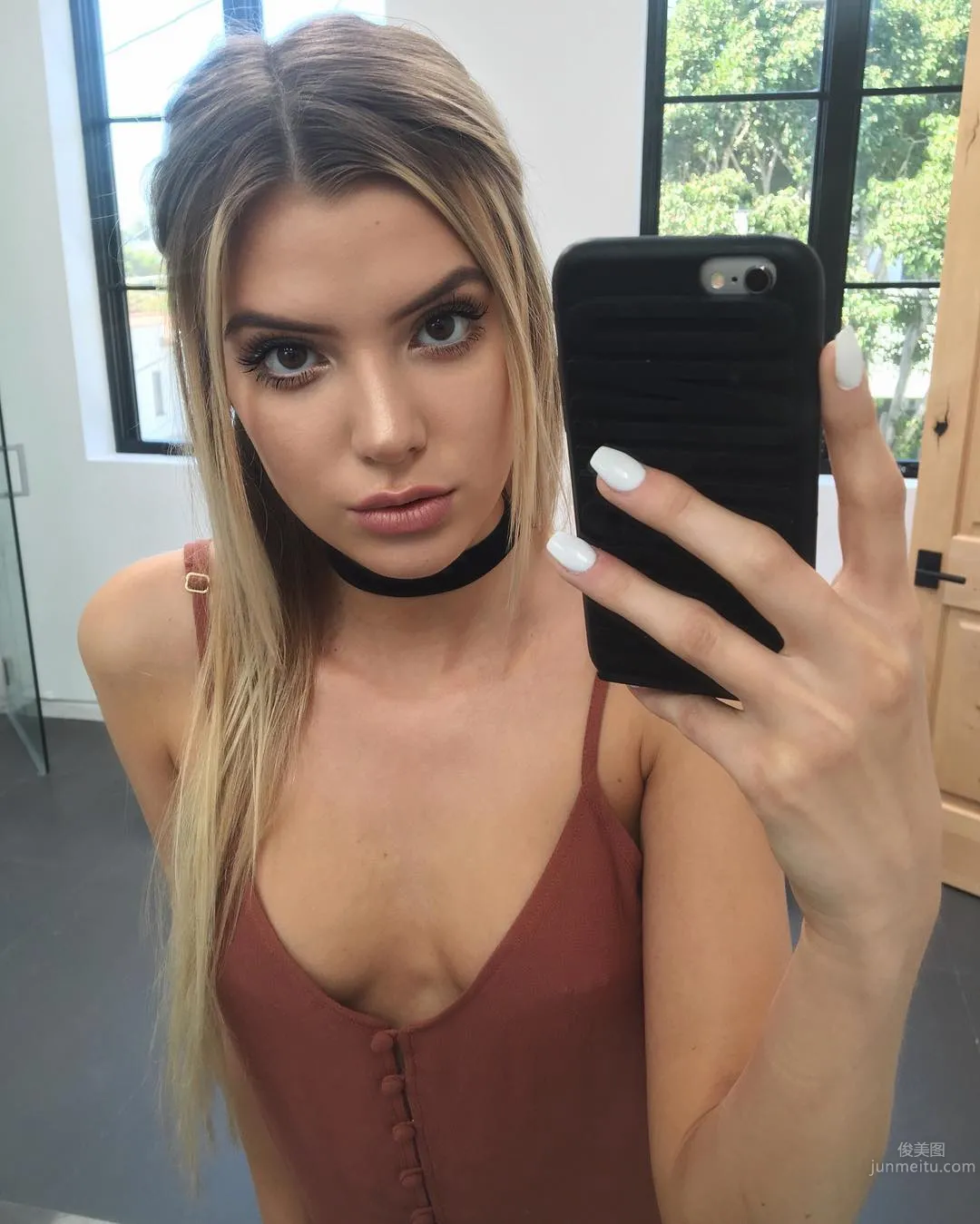 Alissa Violet- 最火辣的美國搞笑藝人 41