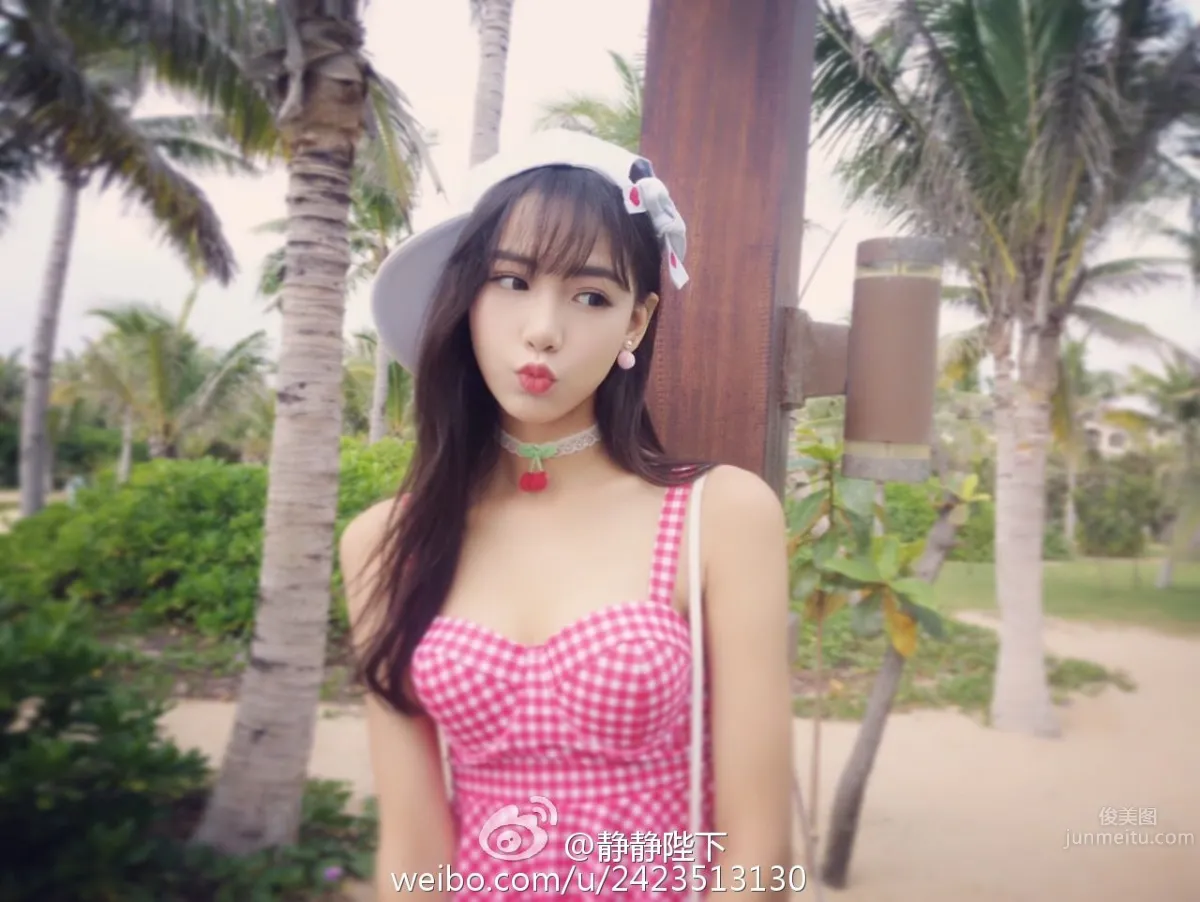 靜靜陛下- 萌妹一臉無辜的私房照 15