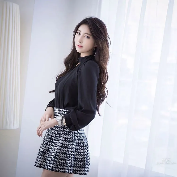 申世河(신세하)- 顔值驚豔的南韓賽車女王 24