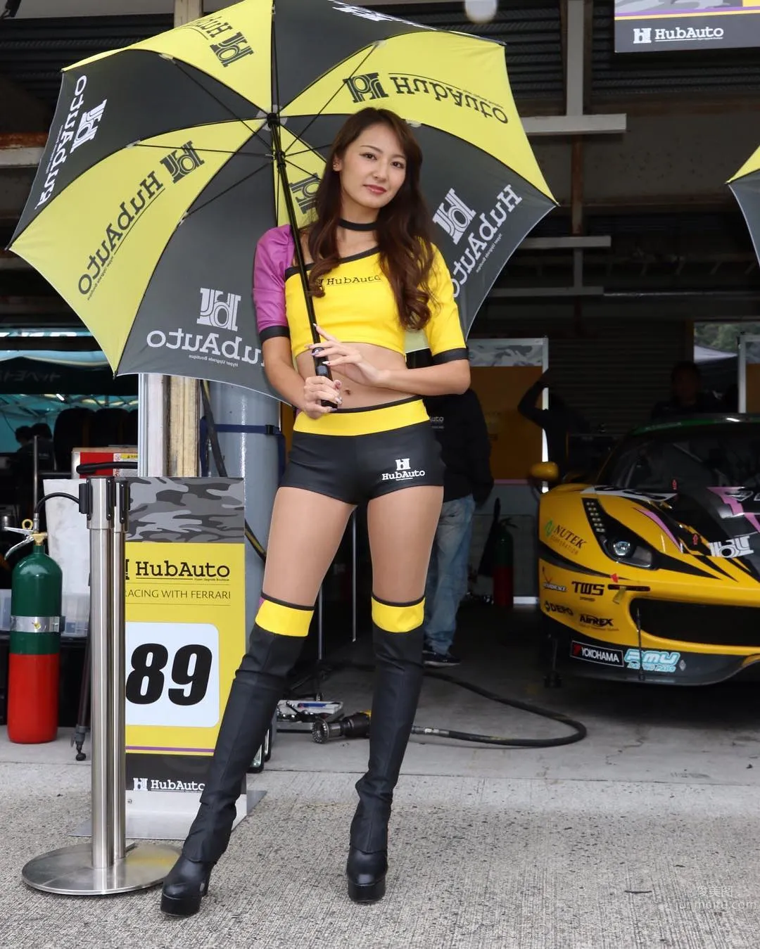 近藤みやび- 知性美人賽車女郎美圖 12