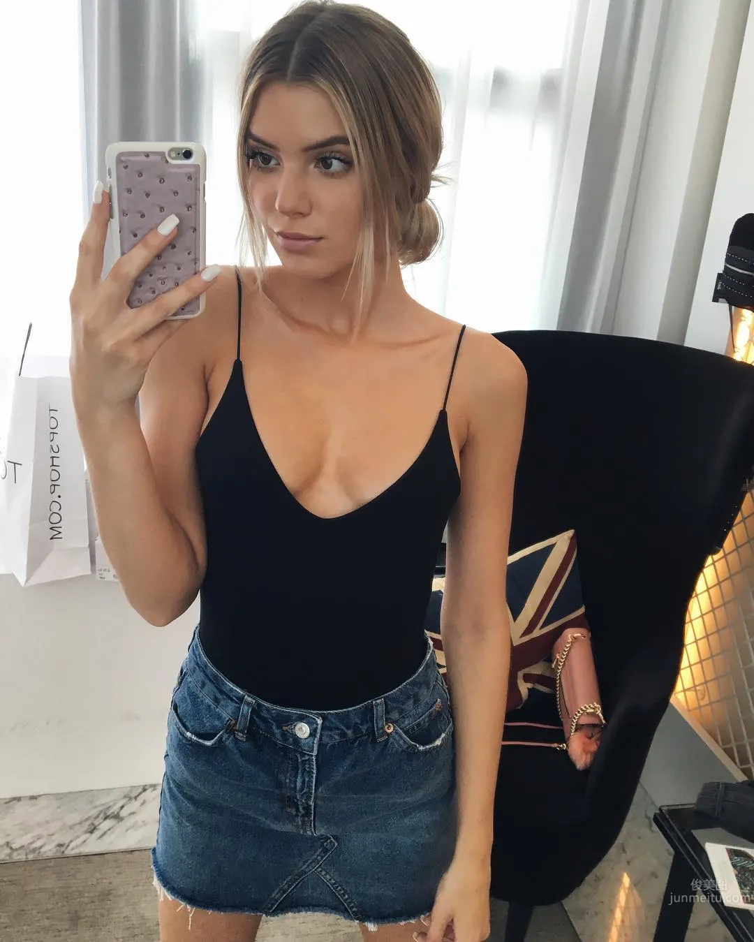 Alissa Violet- 最火辣的美國搞笑藝人 37