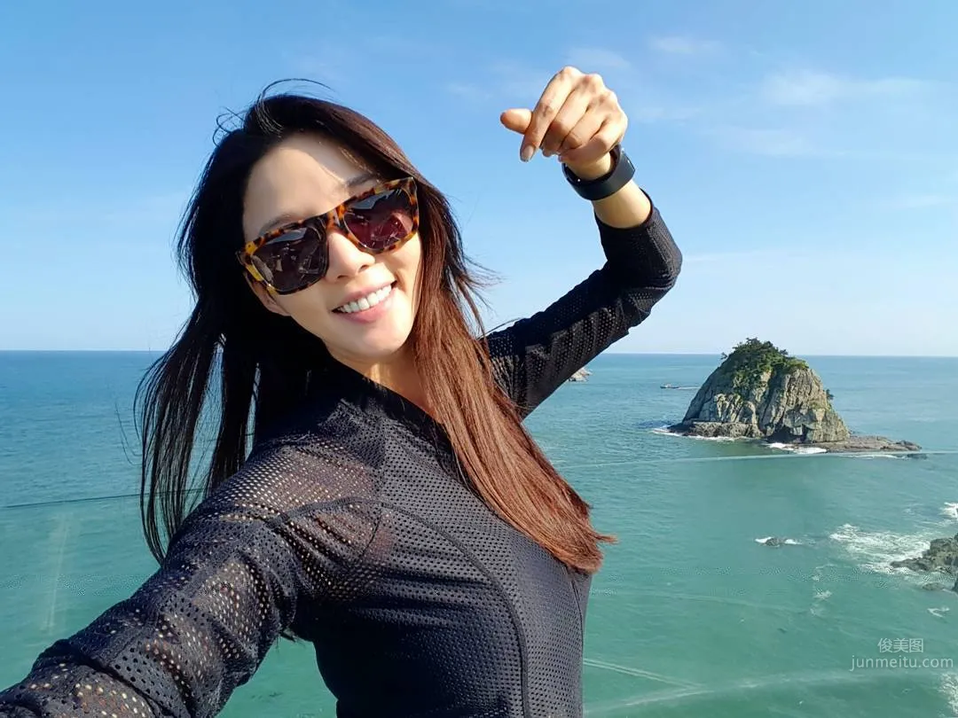 雷楊(레이양)- 美貌與氣質兼備的健身教練 12