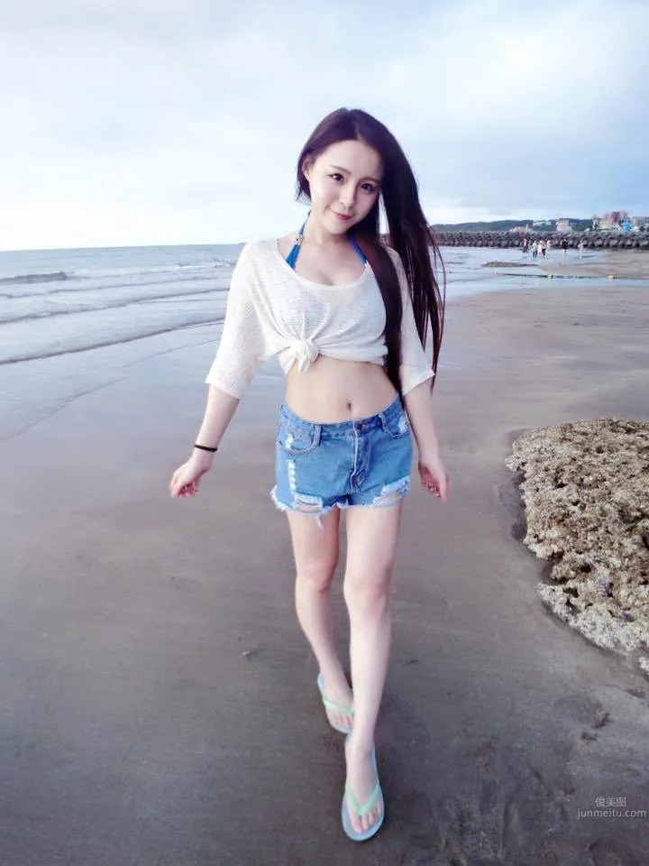 元元妹- 台灣小隻馬美女私房照 2
