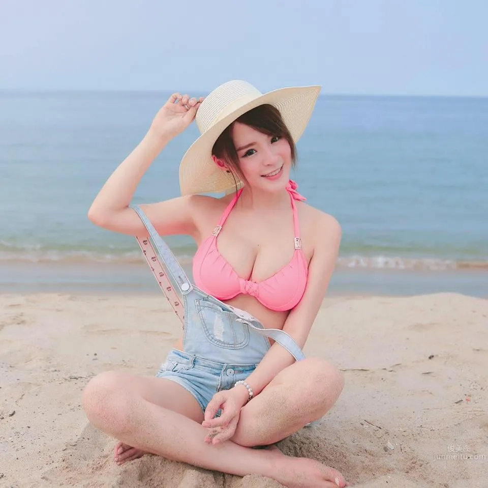 元元妹- 台灣小隻馬美女私房照 11