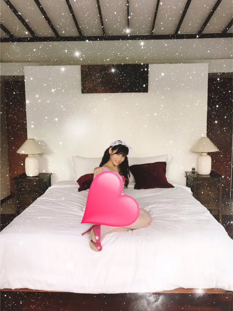 江藤彩也香- 日本女孩俏皮私房照 8