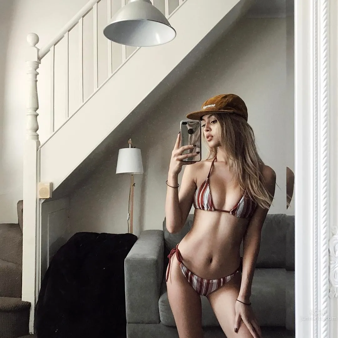 Lily Maymac- IG必追的混血美女模特 29