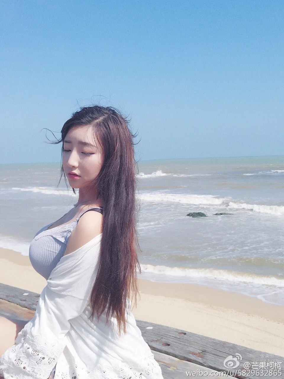 芒果柯柯- 好胸妹微博私房照 9