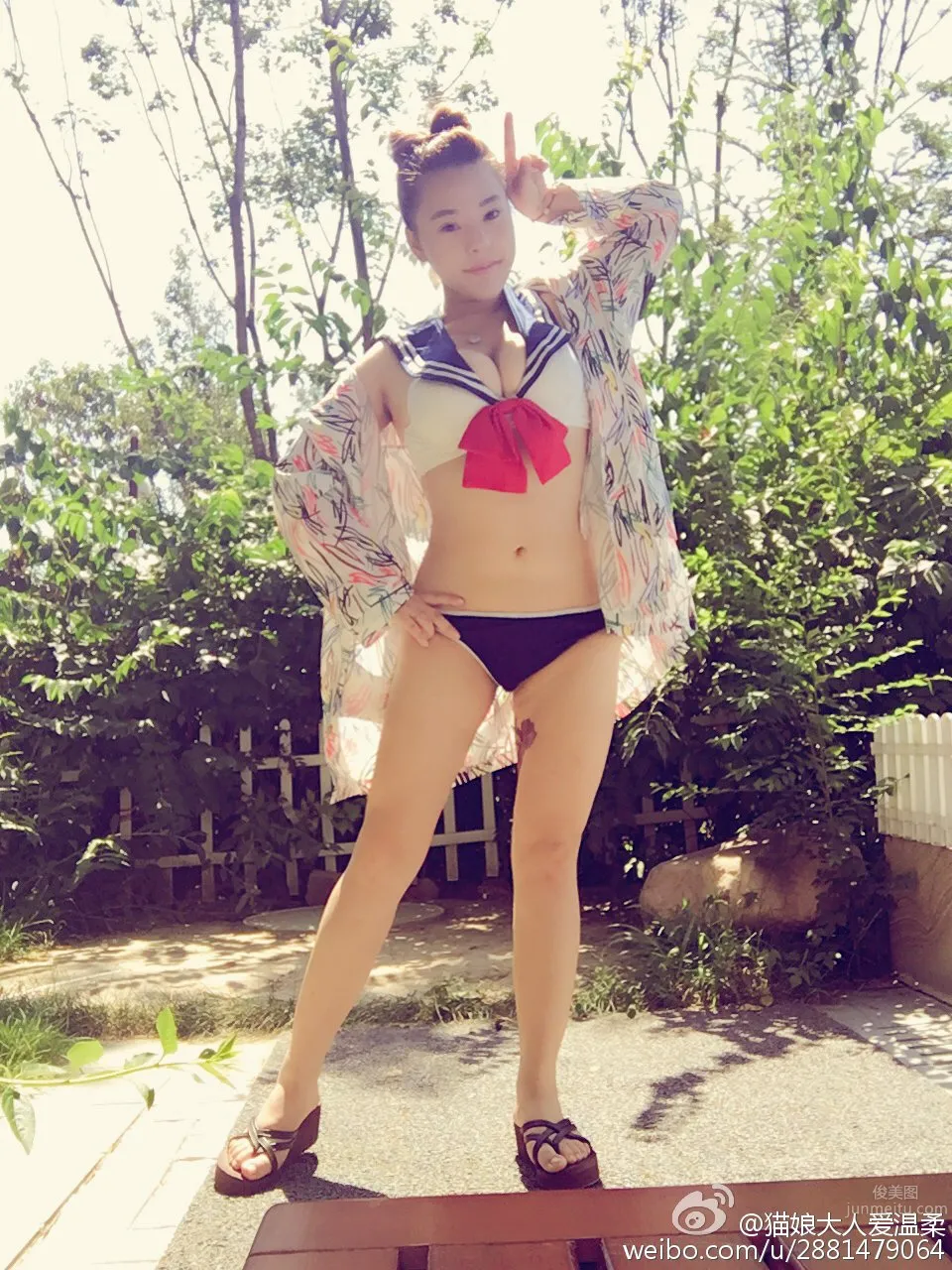 沈昱彤- 核彈級身材私房美圖 10