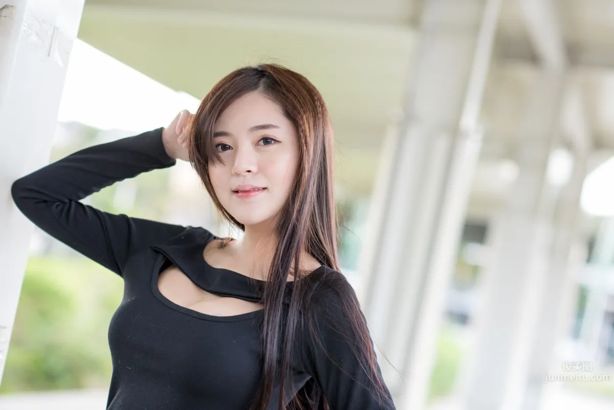 姜雨珊- 成熟女人外派写真_9