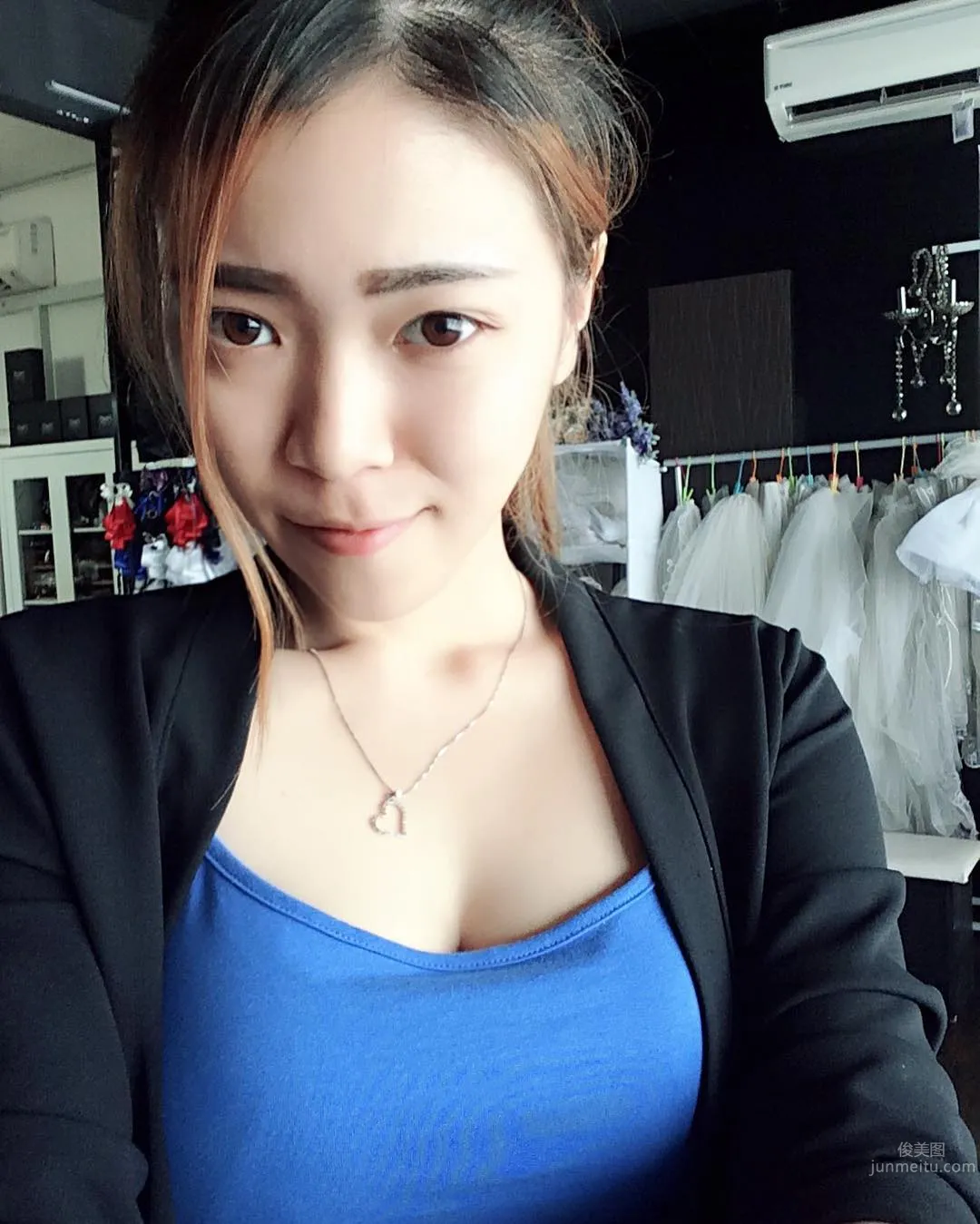 梁美君Mii Kuan- 「大馬侯佩岑」美胸照超犯規 12