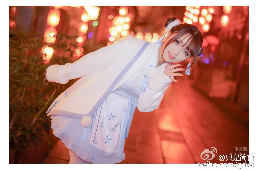 隻是簡言- 二次元美少女Coser特集 32