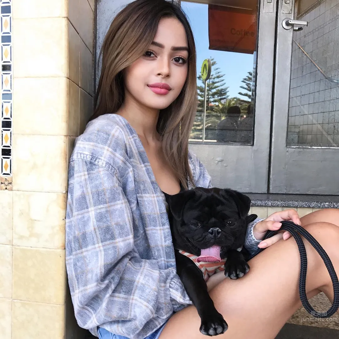 Lily Maymac- IG必追的混血美女模特 17