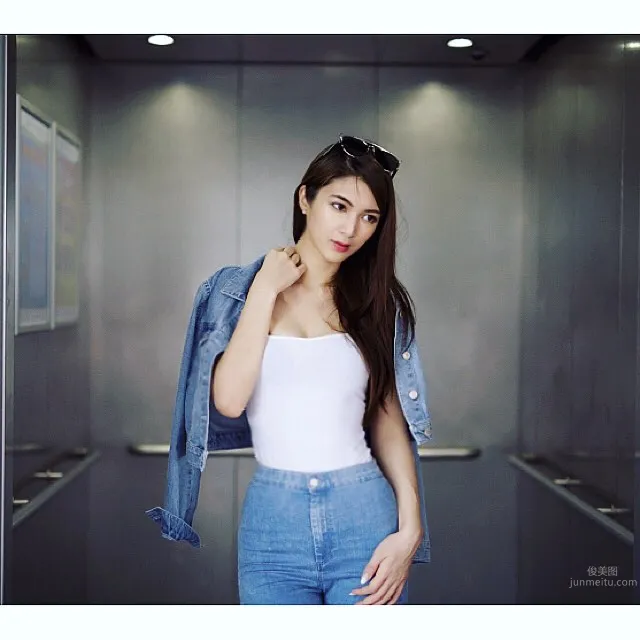 Priscilia Wong- 長蜜腿，水蛇腰，私房照 16