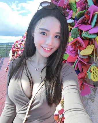 Debby關關- 好身材就應該秀一下