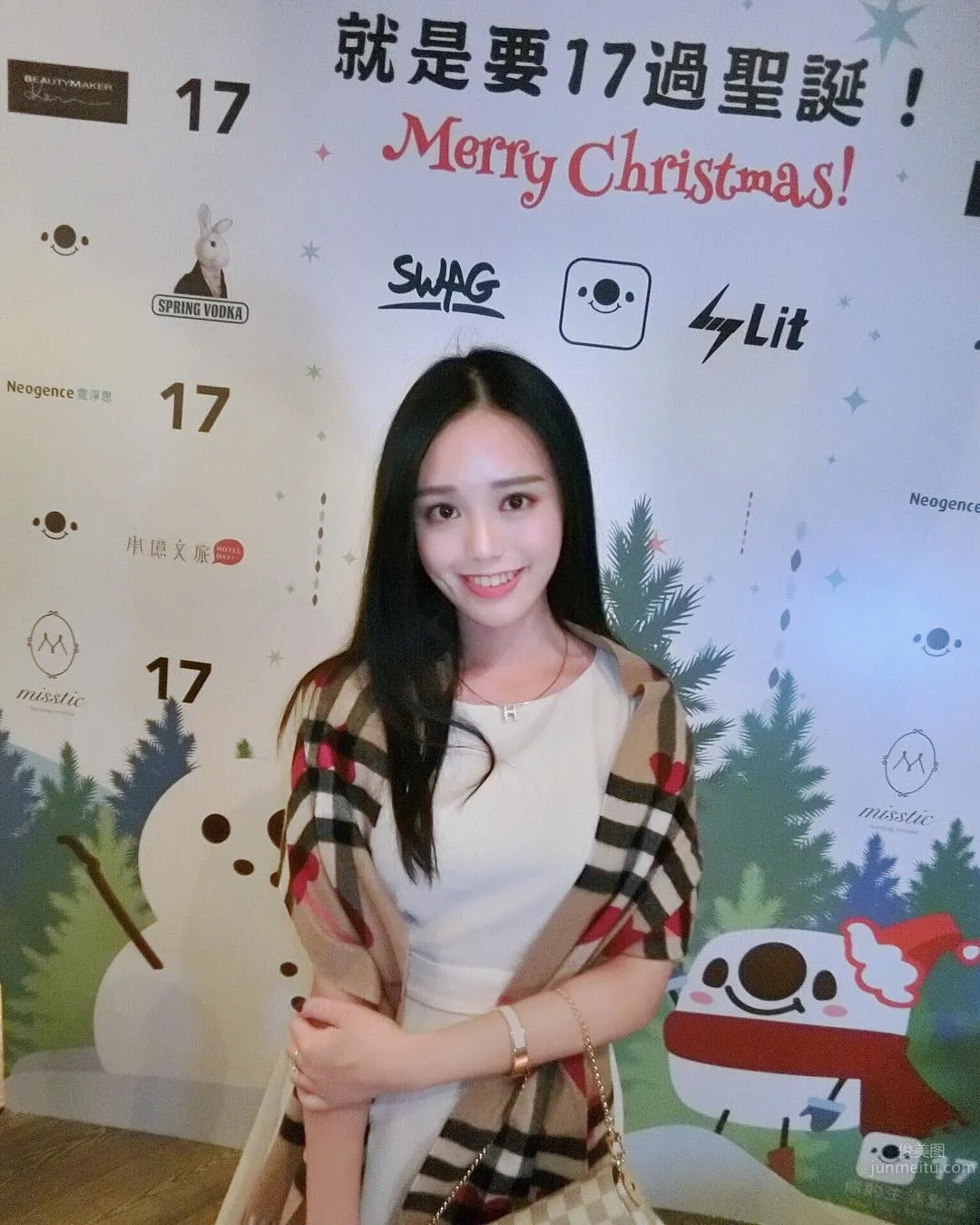 Debby關關- 好身材就應該秀一下 13
