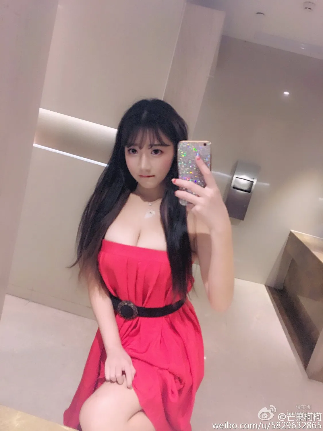 芒果柯柯- 好胸妹微博私房照 4