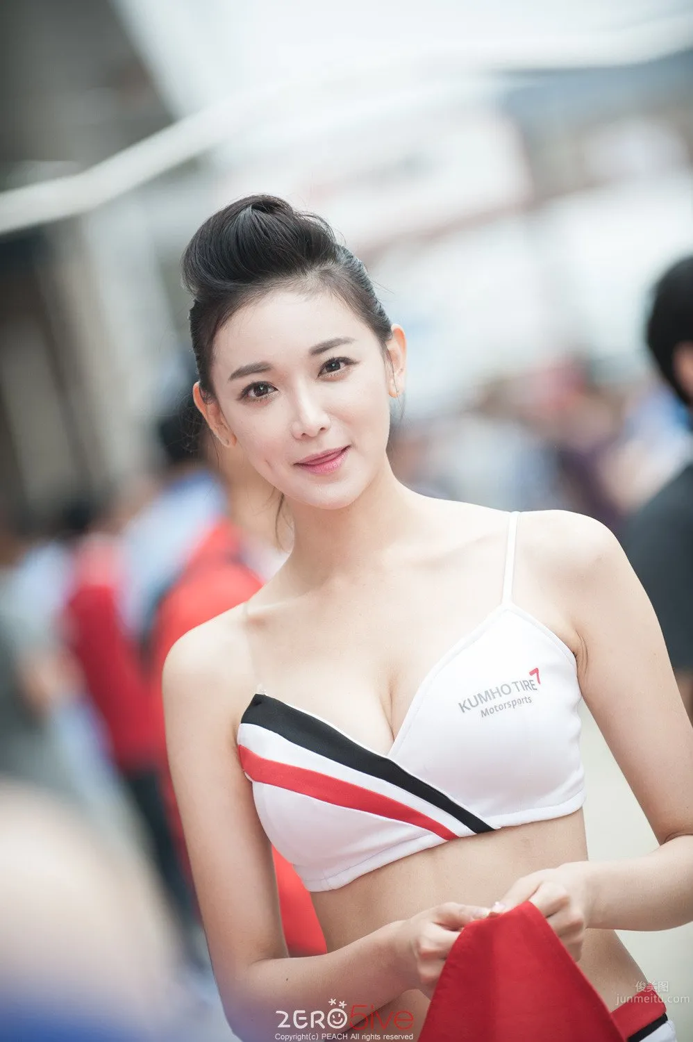 架景- 南韓美女賽車女郎清爽寫真 40