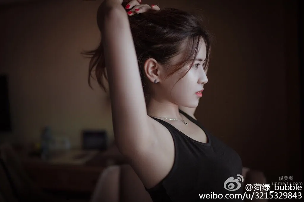 菏绿Bubble- 微博唯美系私房写真_15