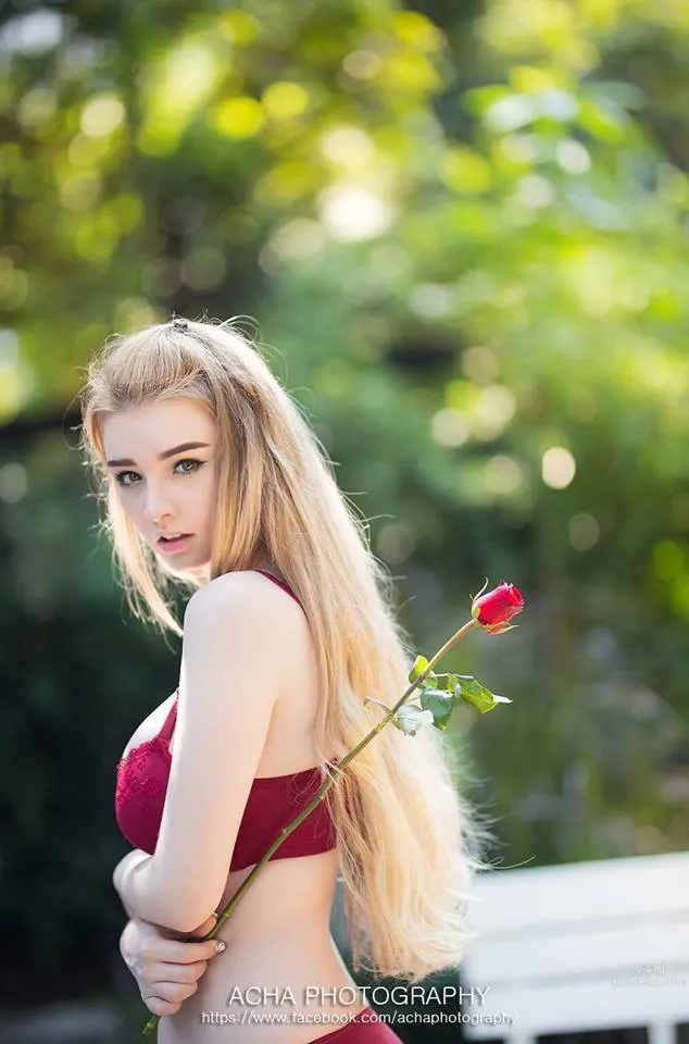 Jessie Vard- 超性感户外写真_27