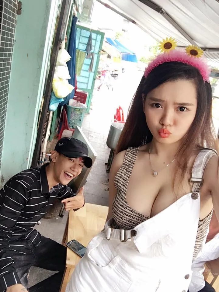 Ngan Pokemon- 白皙越南妹FB私房照 3