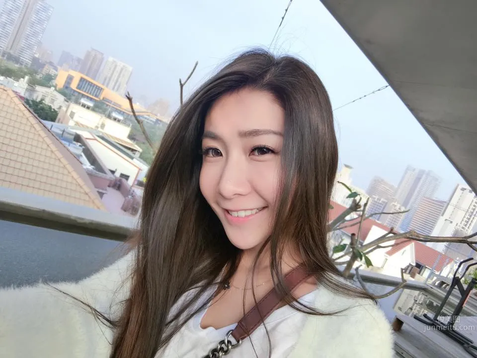 Irene小頭(餘晨瑀)- 甜美少女比基尼私房照 29