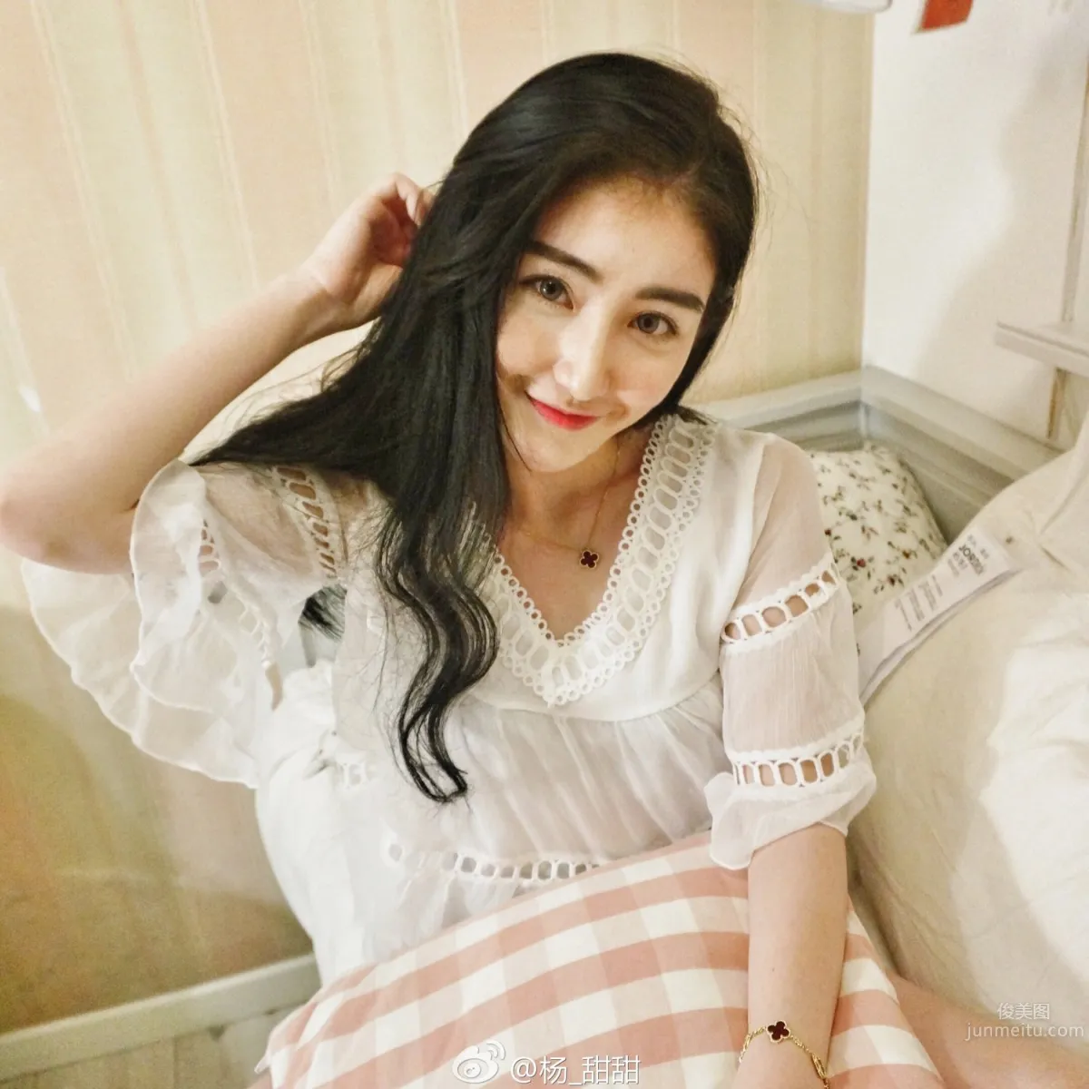 楊甜甜- 氣質甜姐兒私房美圖 7