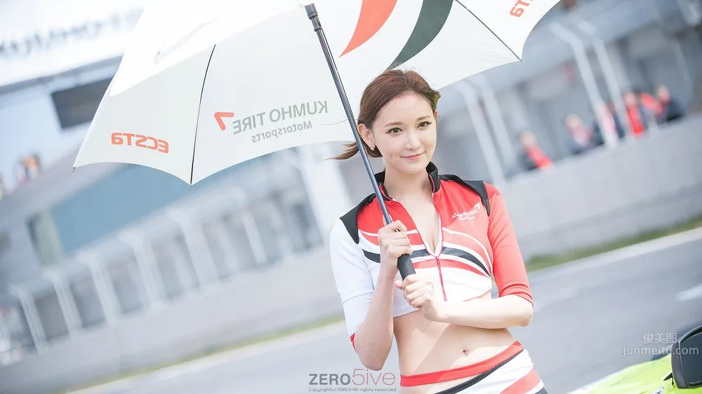 架景- 南韓美女賽車女郎清爽寫真 10